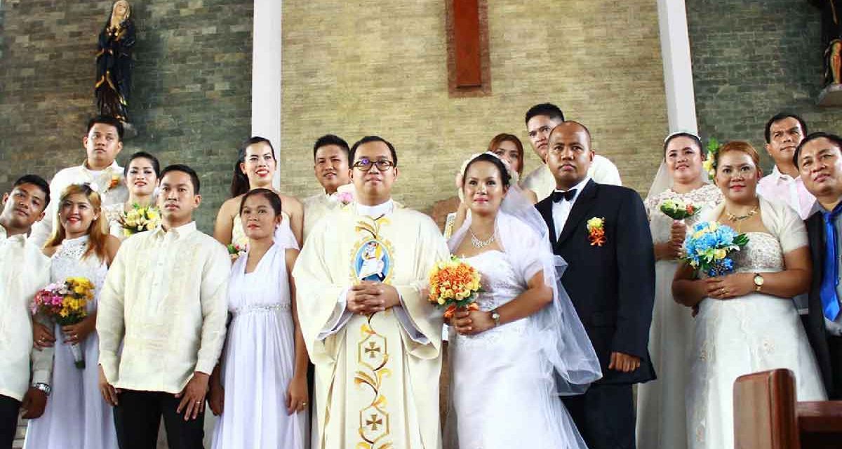 Eight Couples Exchanged Vows at the Kasalang-Bayan sa Parokya