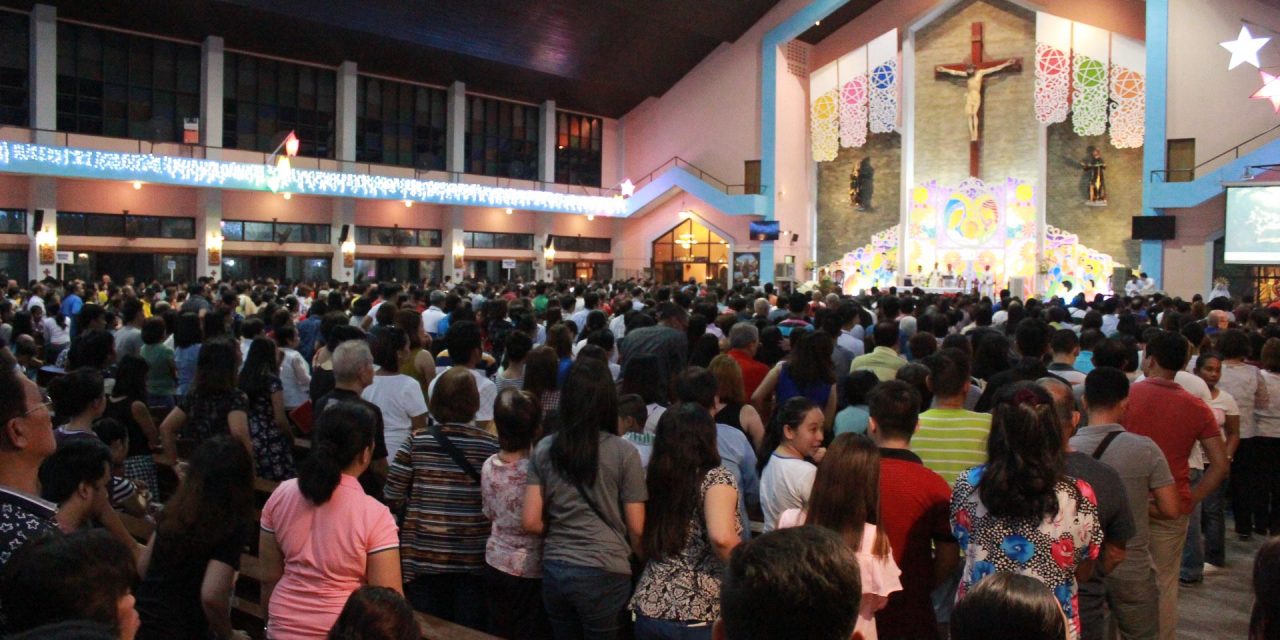 Midnight Mass on Christmas Eve at the St. Peregrine Laziosi Diocesan Shrine