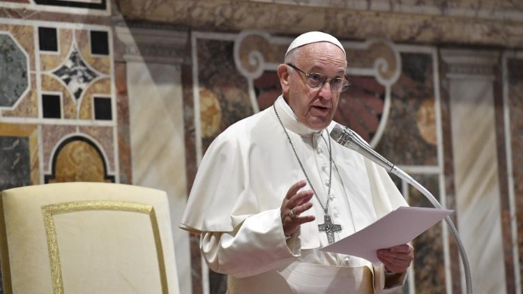 Pope Francis to Rectors of Shrines: Keeping popular piety alive