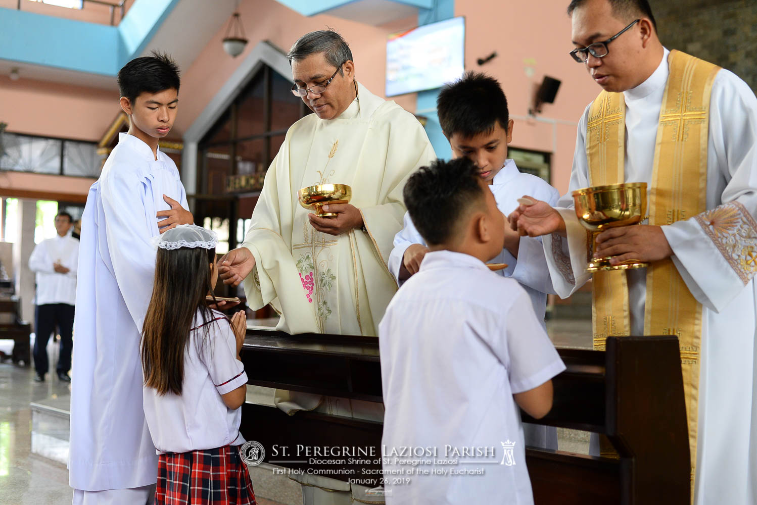 184 Children Received First Holy Communion