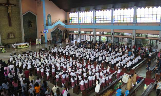 261 Children Receives First Holy Communion